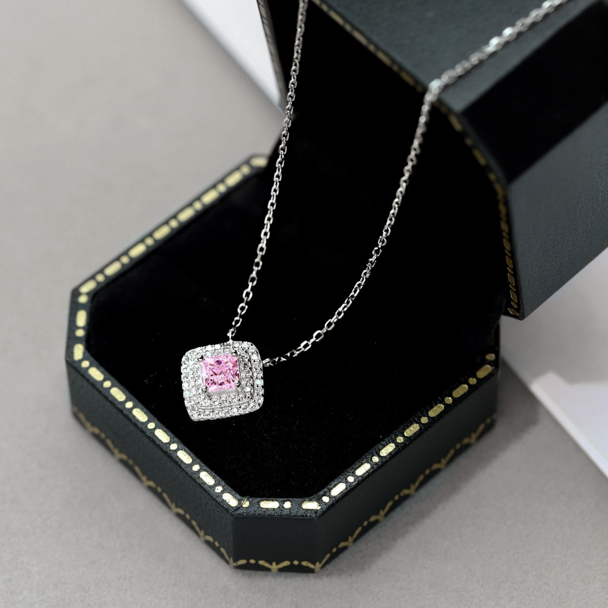 [Polaidi Jewelry]Sparkling Asscher Cut Necklace