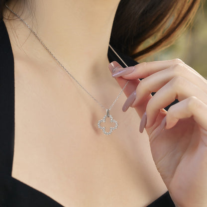 [Polaidi Jewelry]Four-Leaf Clover Hollow Design Exquisite Necklace