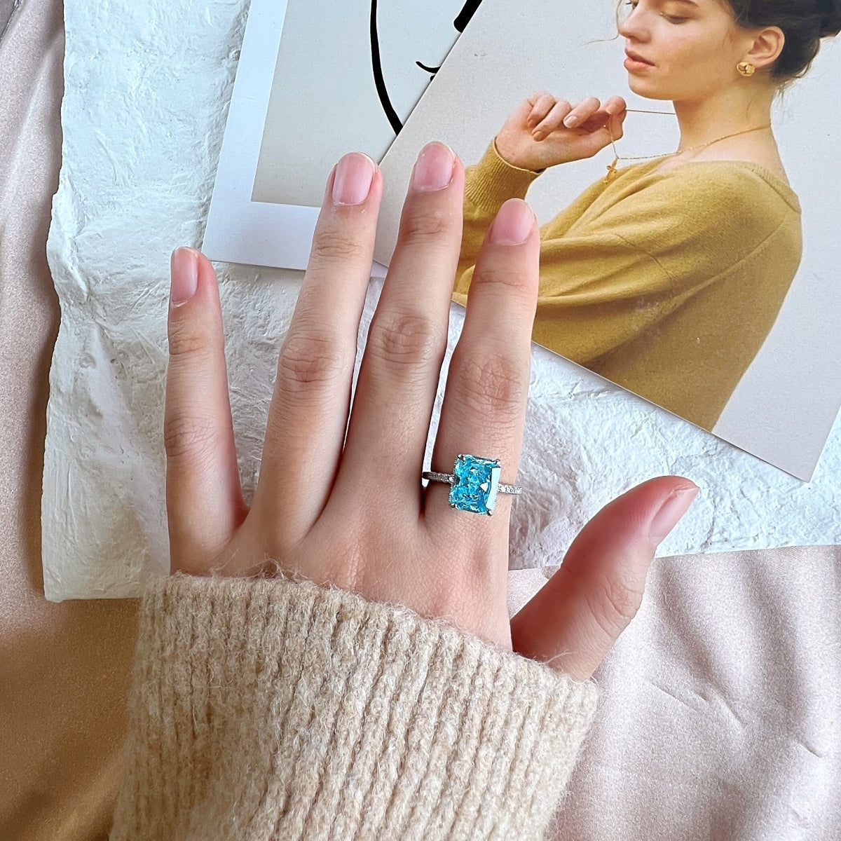 [Polaidi Jewelry]4.0 Carat Luxurious Engagement Ring