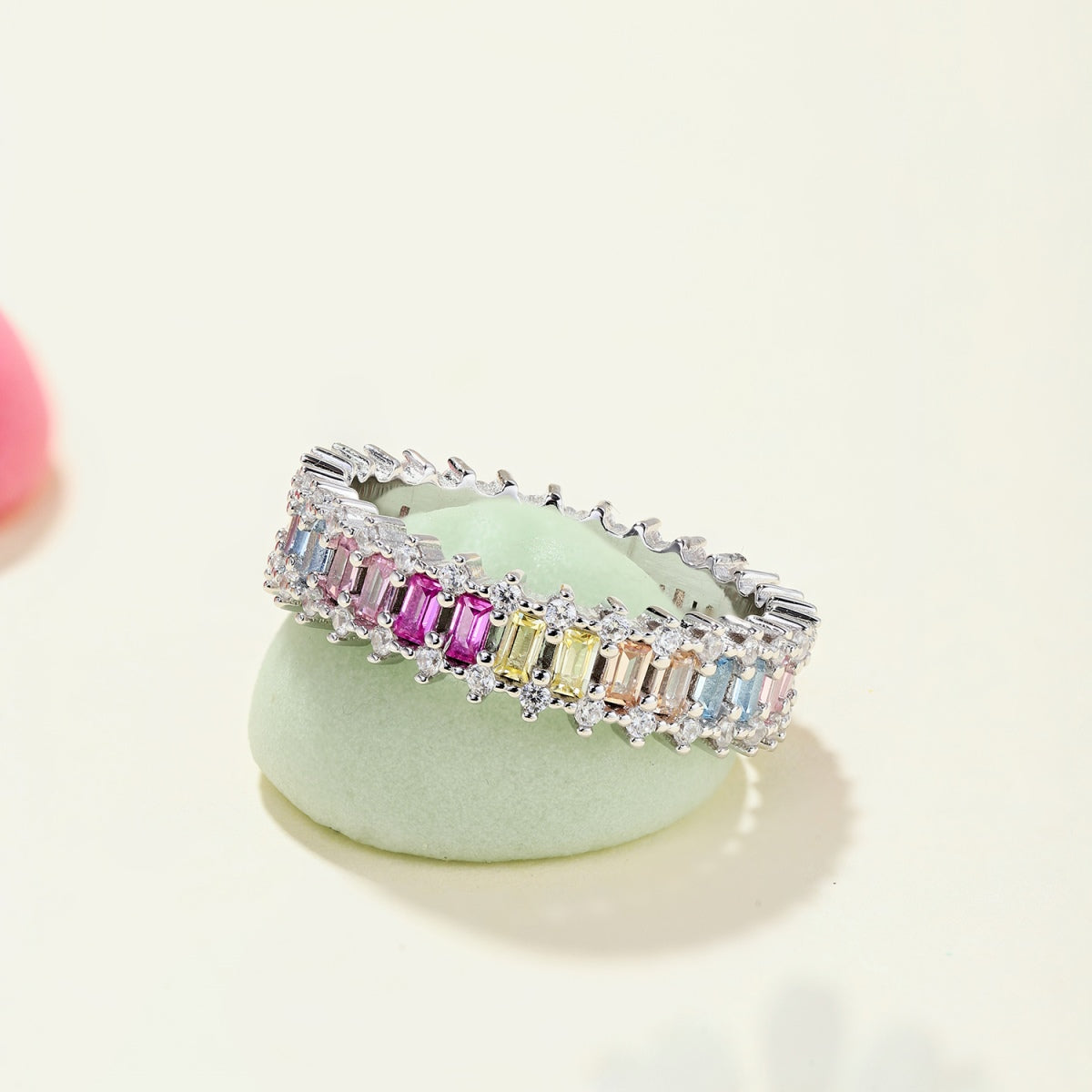[Polaidi Jewelry]Splashy Ornate Emerald Cut Cocktail Ring