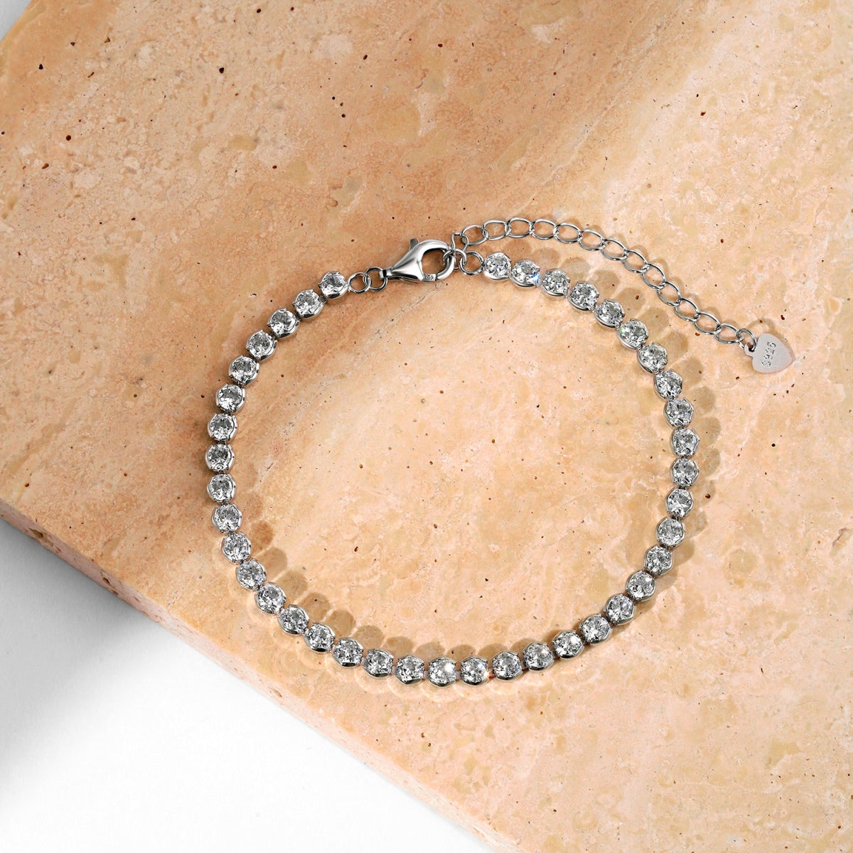 [Polaidi Jewelry]Ornate  Sparkling Round Cut Daily Bracelet