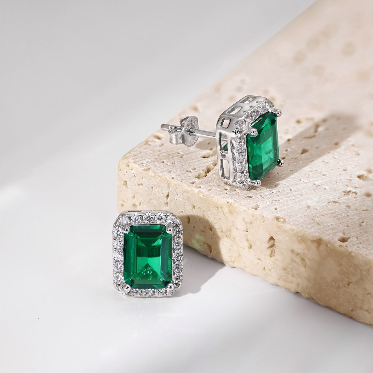 [Polaidi Jewelry]Luxurious Dainty Emerald Cut Banquet Earrings