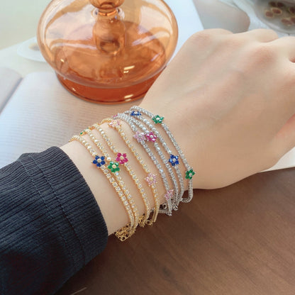[Polaidi Jewelry]Sparkling Flower Shape Tennis Bracelet