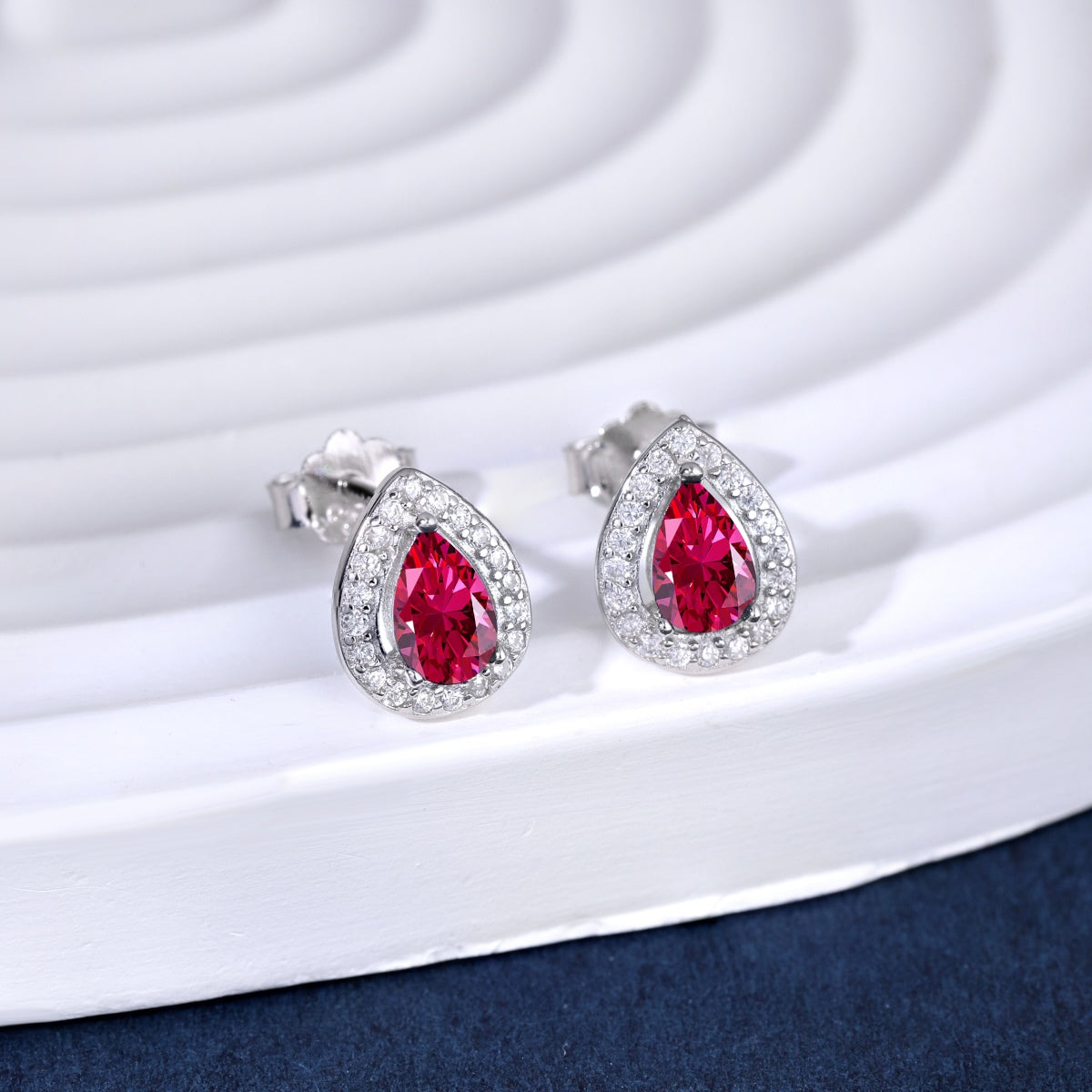 [Polaidi Jewelry]Luxurious Water Drop Shape Earrings