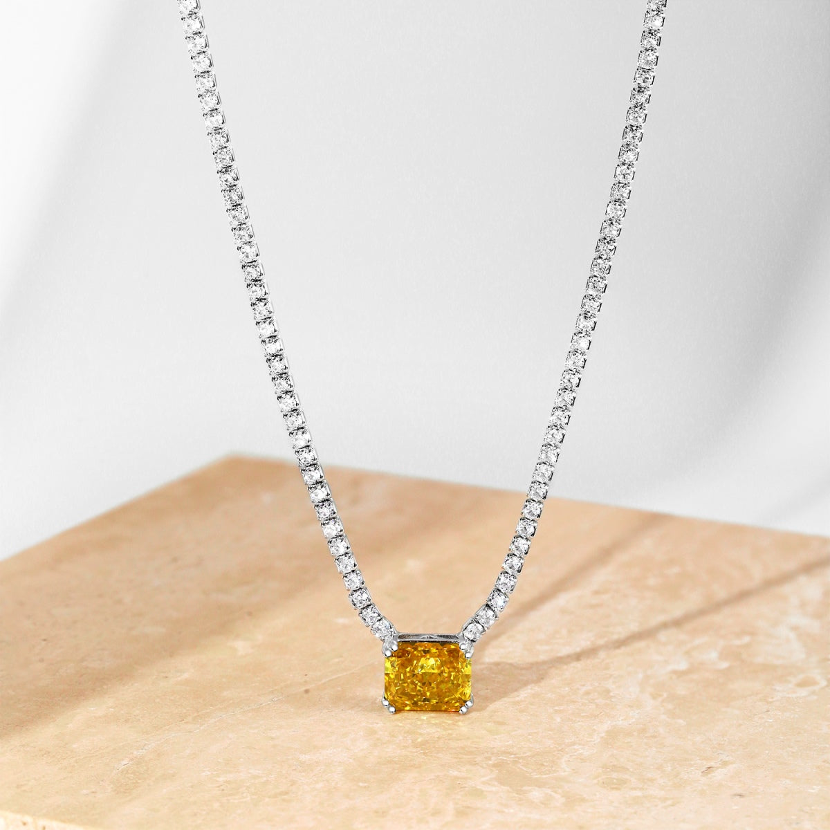 [Polaidi Jewelry]4.0 Carat Elegant Radiant Cut Necklace