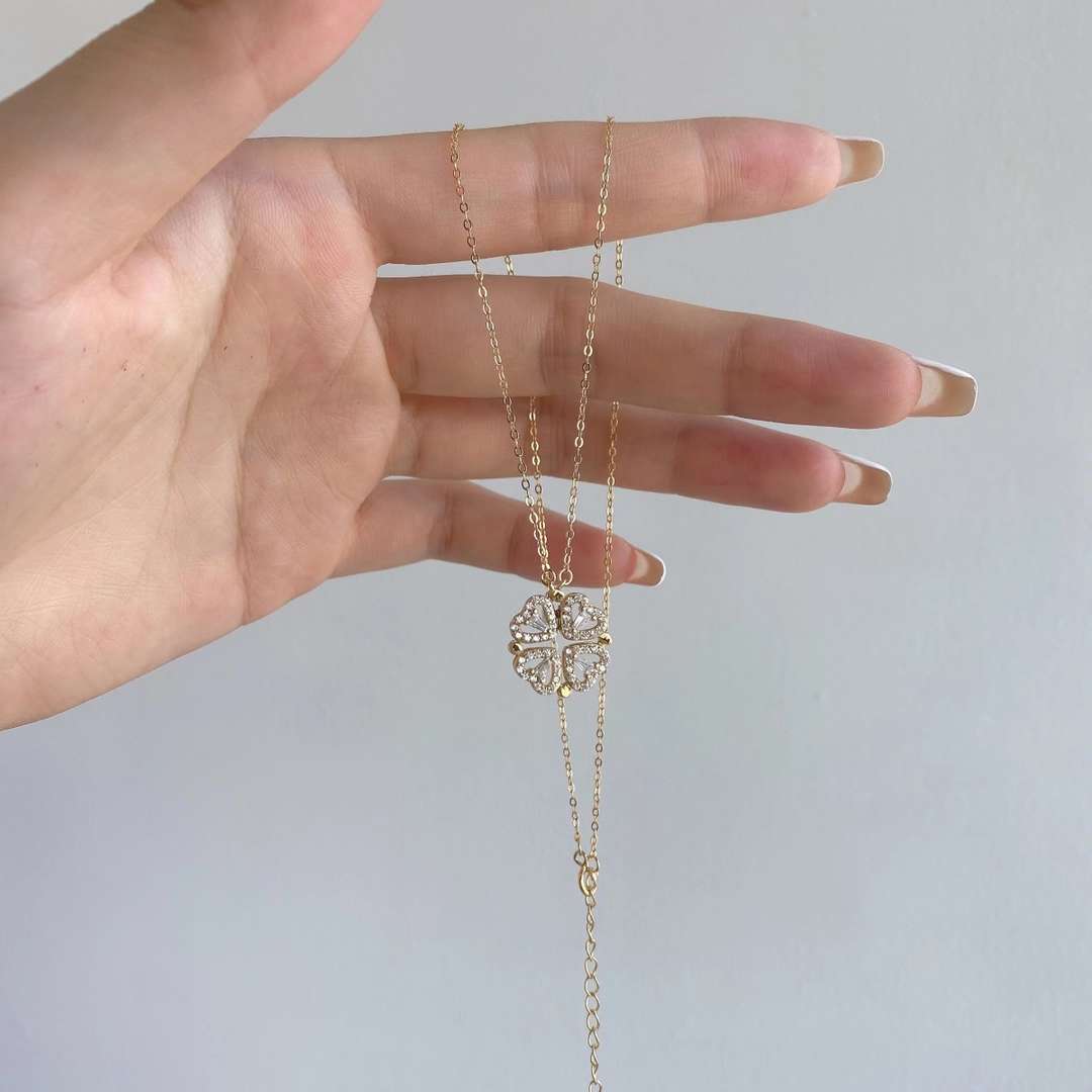 [Polaidi Jewelry]Ornate Heart Cut Flower Shape Necklace