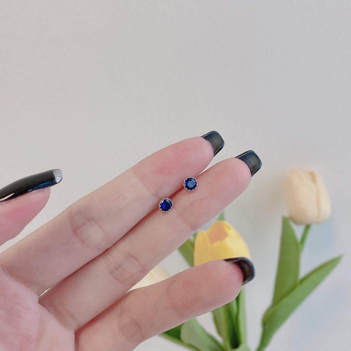 [Polaidi Jewelry]Sparkling Colorful Round Shape Earrings
