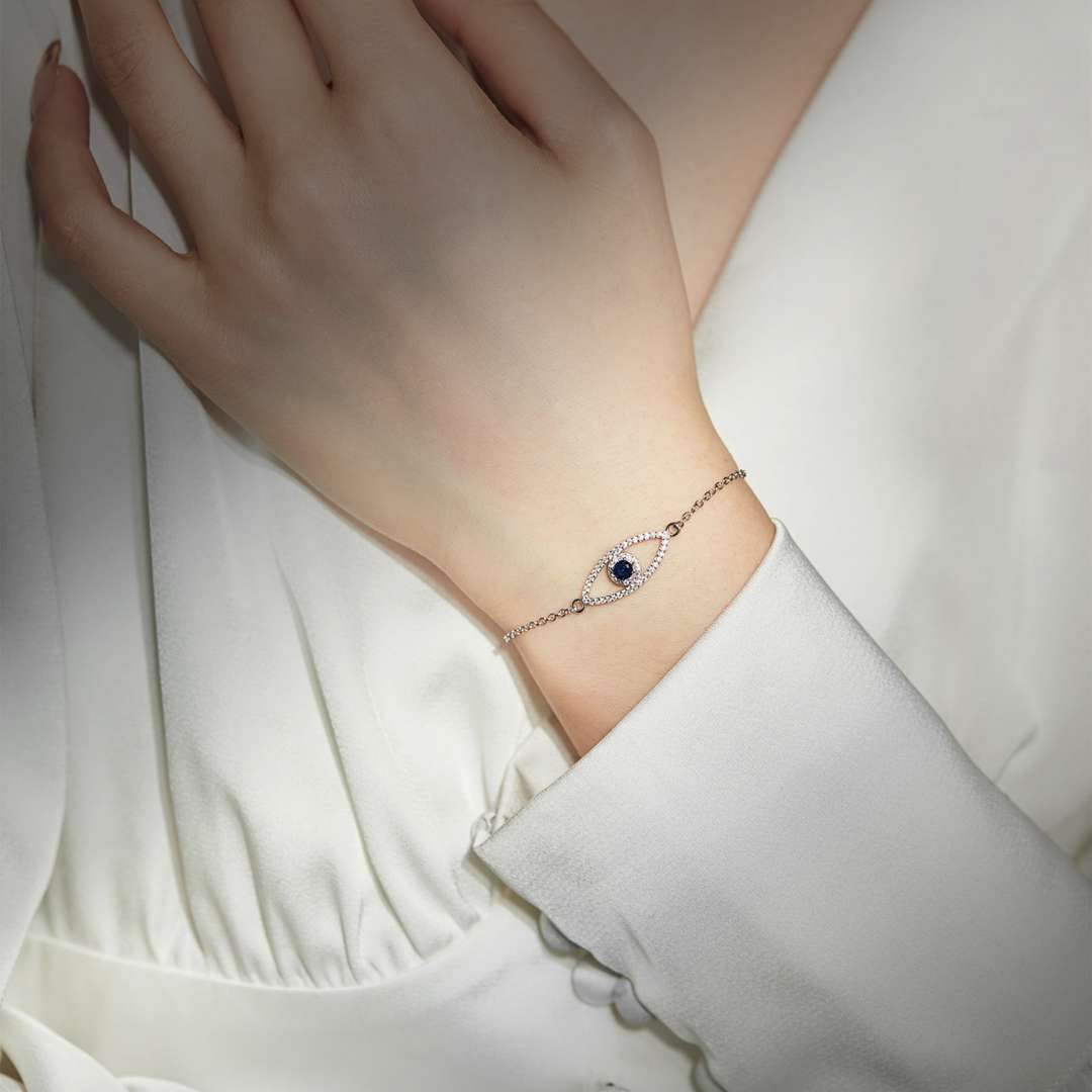 [Polaidi Jewelry]Devil's Eye Hollow Design Bracelet