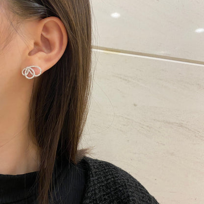 [Polaidi Jewelry]Exquisite Butterfly Shape Earrings
