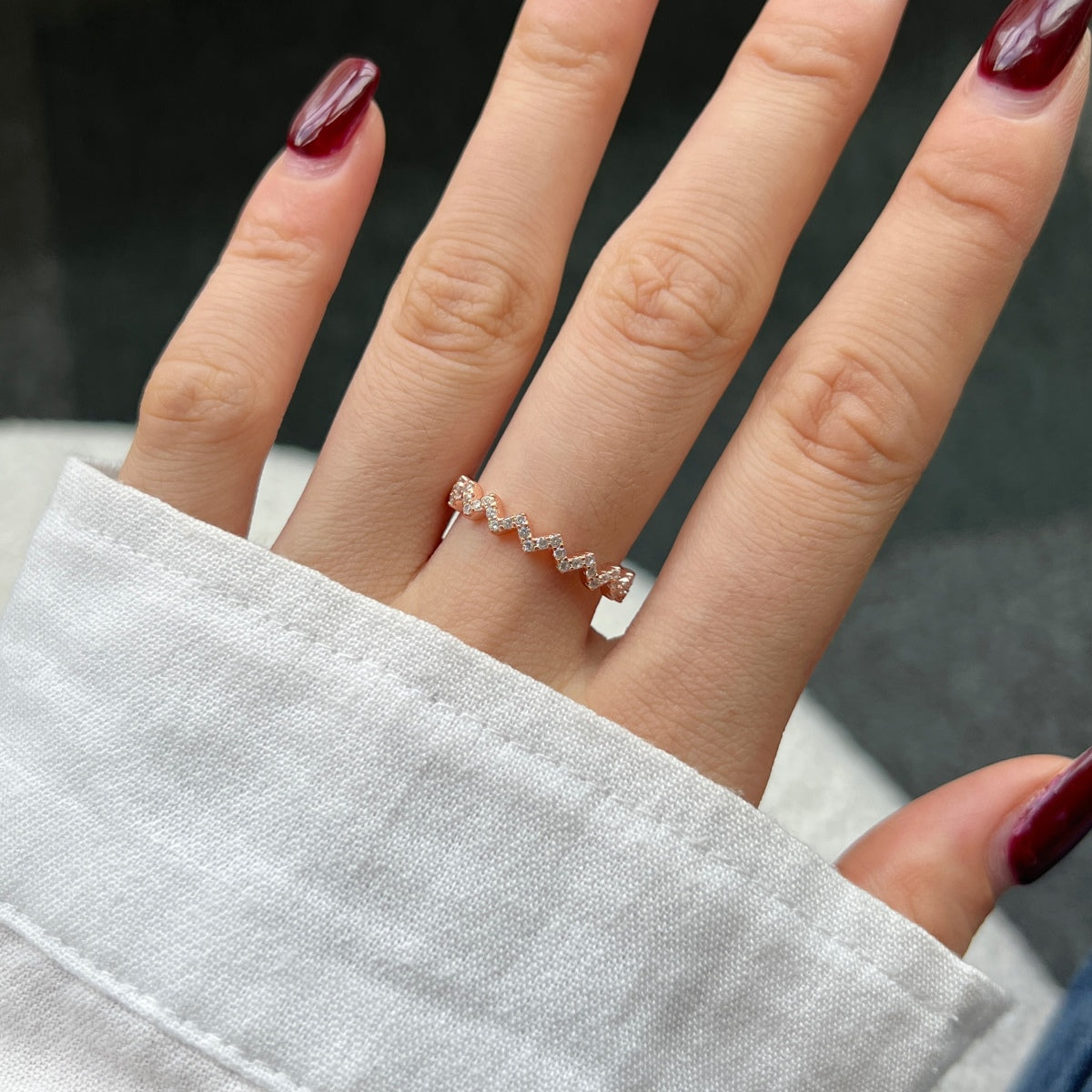 [Polaidi Jewelry]Delicate Enchanting Wave Shape Daily Ring