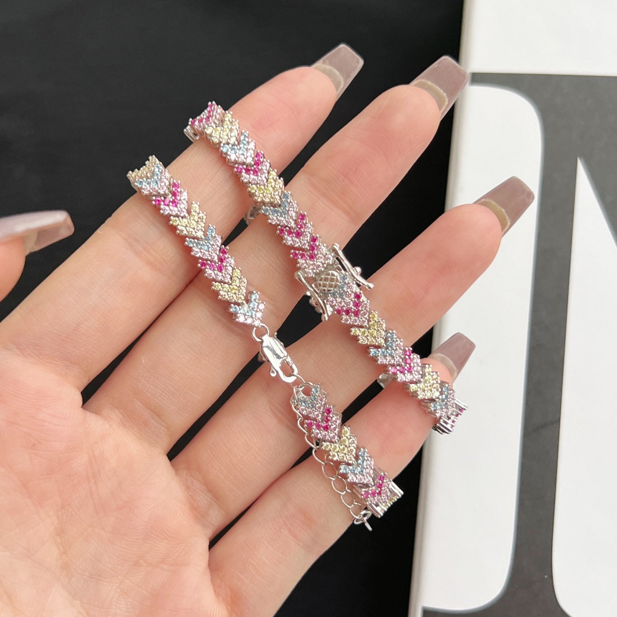 [Polaidi Jewelry]Ornate Sparkling Round Cut Party Bracelet
