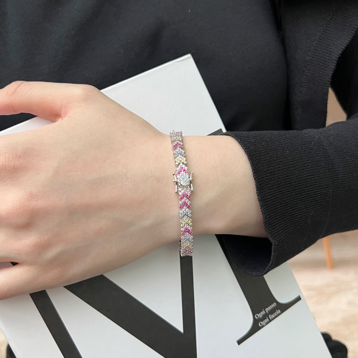 [Polaidi Jewelry]Ornate Sparkling Round Cut Party Bracelet