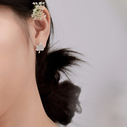 [Polaidi Jewelry]Exquisite Maple Leaf Design Earrings