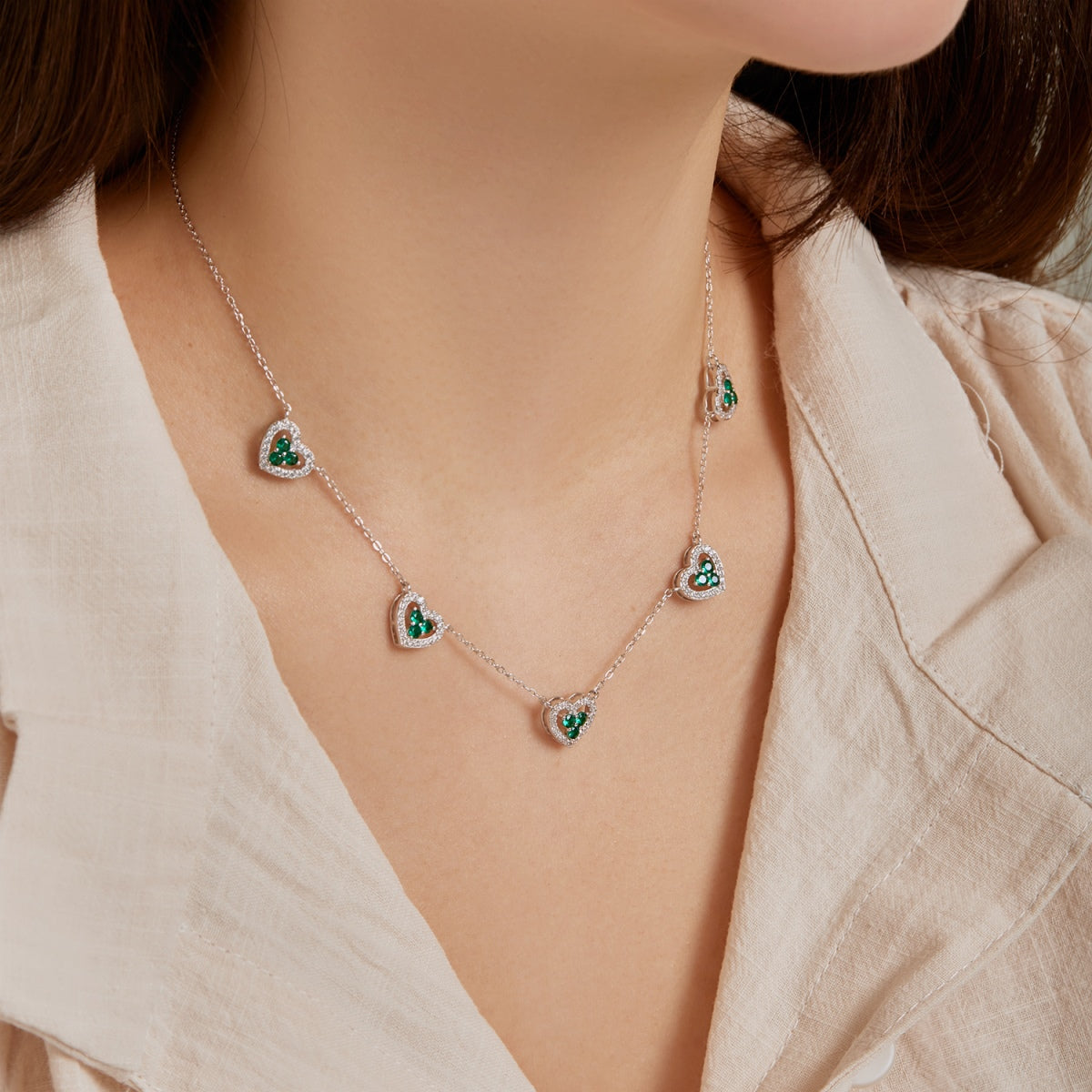 [Polaidi Jewelry]Sparkling Five Heart Necklace