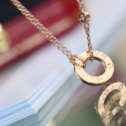 [：Polaidi Jewelry]LOVEネックレス アジャスタブル ローズゴールド 2ダイヤモンド