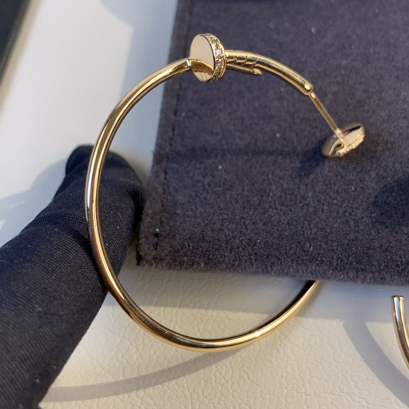 [：Polaidi Jewelry]ジュスト イヤリング ゴールド ダイヤモンド 1.8MM