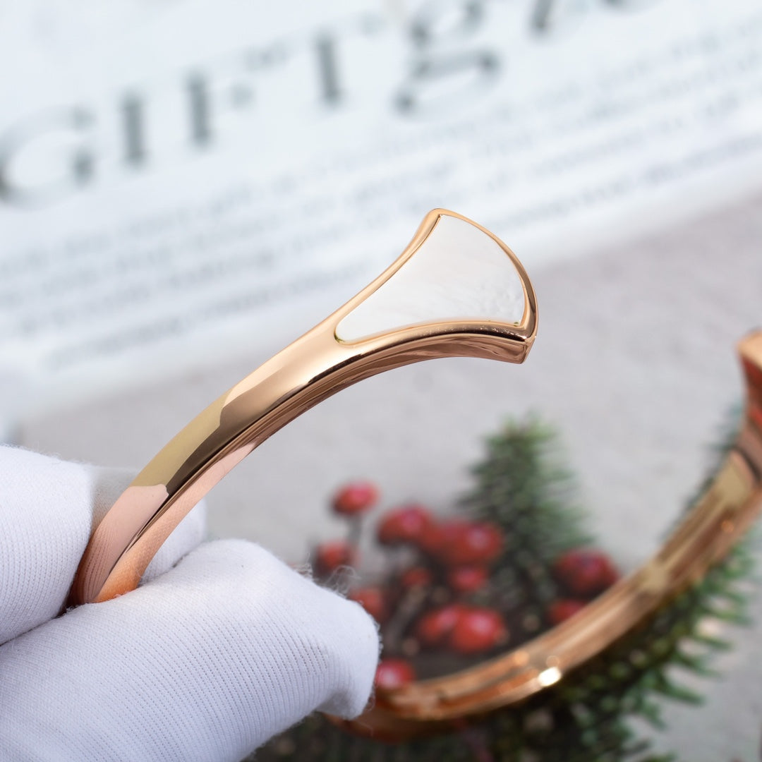 [：Polaidi]DREAM BRACELET OPEN PINK GOLD MOP DIAMOND