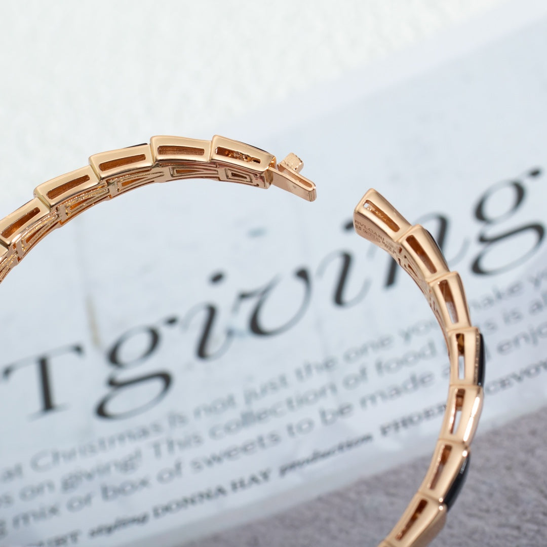 [：Polaidi]SERPENTI BRACELET PINK GOLD ONYX