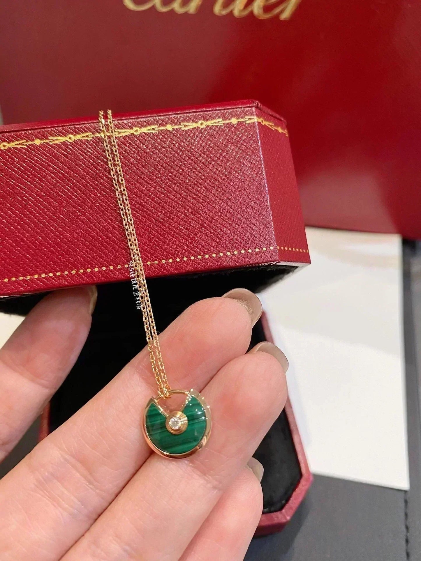 [：Polaidi Jewelry]アミュレットローズゴールドマラカイトネックレス