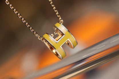 [Polaidi Jewelry]POP H PEDANT PINK GOLD