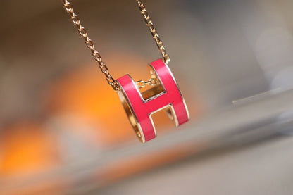 [：Polaidi Jewelry]POP H PEDANT PINK GOLD