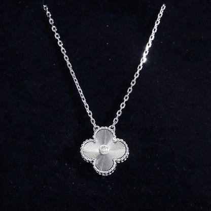 [Polaidi Jewelry]CLOVER  15MM DIAMOND LASER NECKLACE SILVER