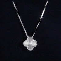 [Perlaura Jewelry ]CLOVER  15MM DIAMOND LASER NECKLACE SILVER