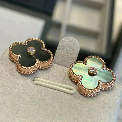 [：Polaidi Jewelry]CLOVER MEDIUM 1 MOTIFS GRAY MOP  DIAMOND EARRINGS