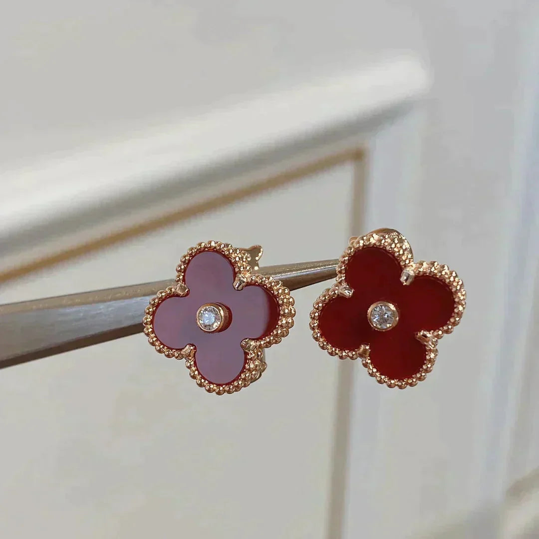 [：Polaidi Jewelry]クローバー ミディアム 1モチーフ カーネリアン ダイヤモンド イヤリング