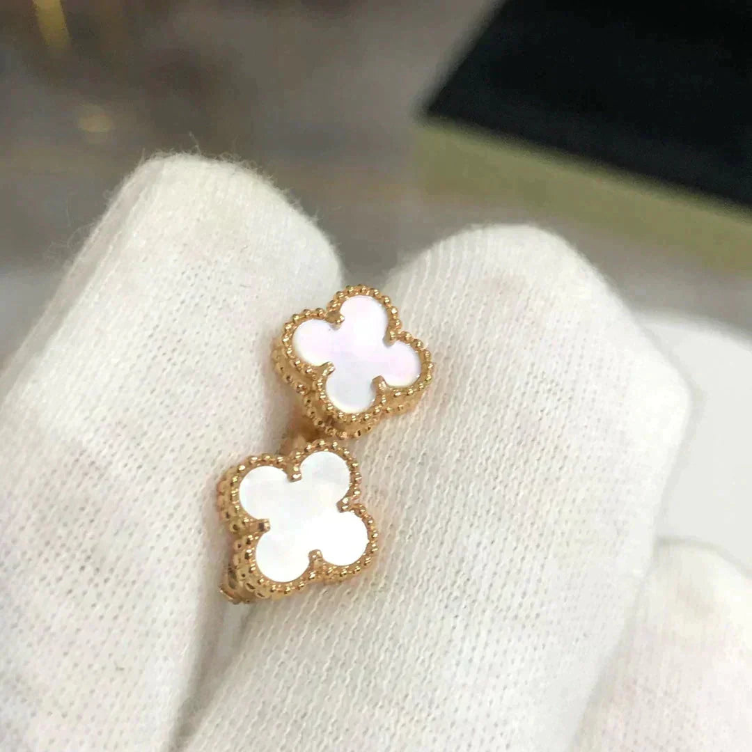 [：Polaidi Jewelry]CLOVER MINI 9.5MM WHITE MOP EARRINGS