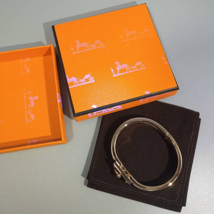 [Polaidi Jewelry]H CLOUD BLUE BRACELET