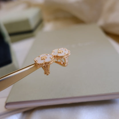 [：Polaidi Jewelry]LUCKY ピンクゴールド ホワイトマザーオブパールピアス