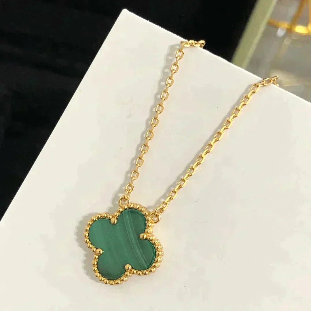 [：Polaidi Jewelry]クローバー 15MM マラカイト シングル フラワー ネックレス