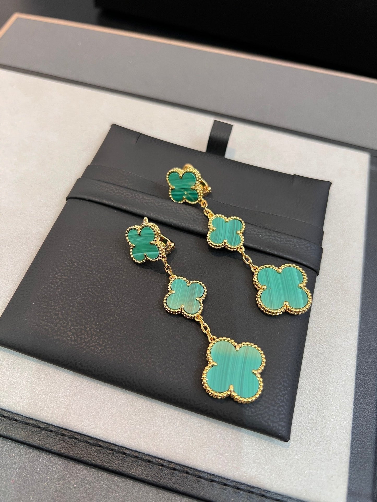 [：Polaidi Jewelry]CLOVER MALACHITE 3 MOTIFS GOLD
