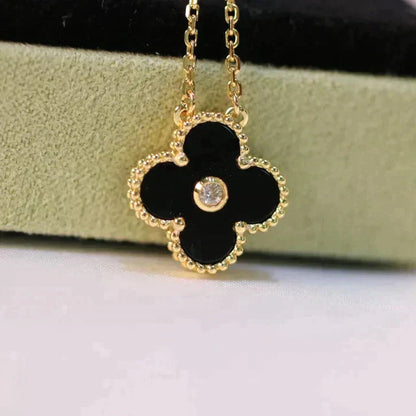 [：Polaidi Jewelry]クローバー 15mm ダイヤモンド オニキス ネックレス