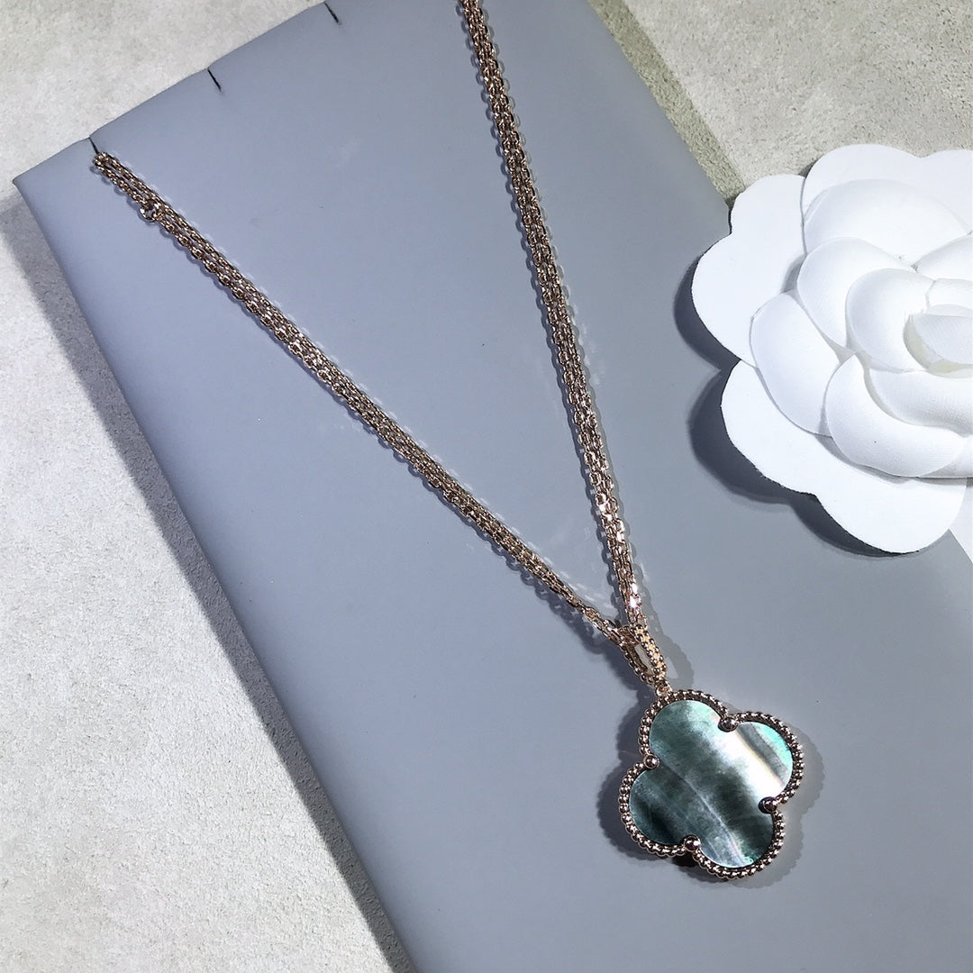 [: Polaidi Jewelry]クローバー 25MM ゴールド ダークマザーオブパール ビッグクローバーネックレス