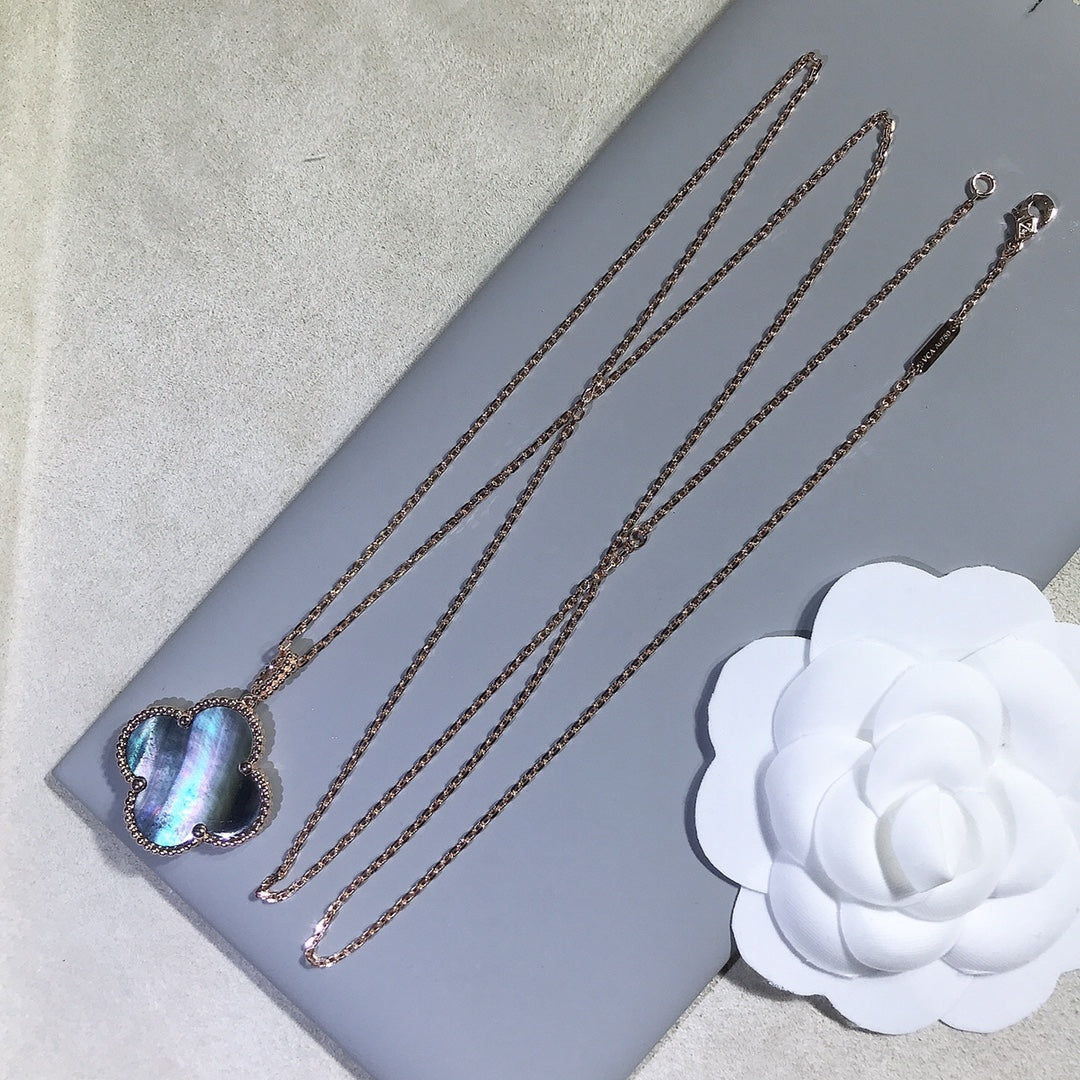 [: Polaidi Jewelry]クローバー 25MM ゴールド ダークマザーオブパール ビッグクローバーネックレス