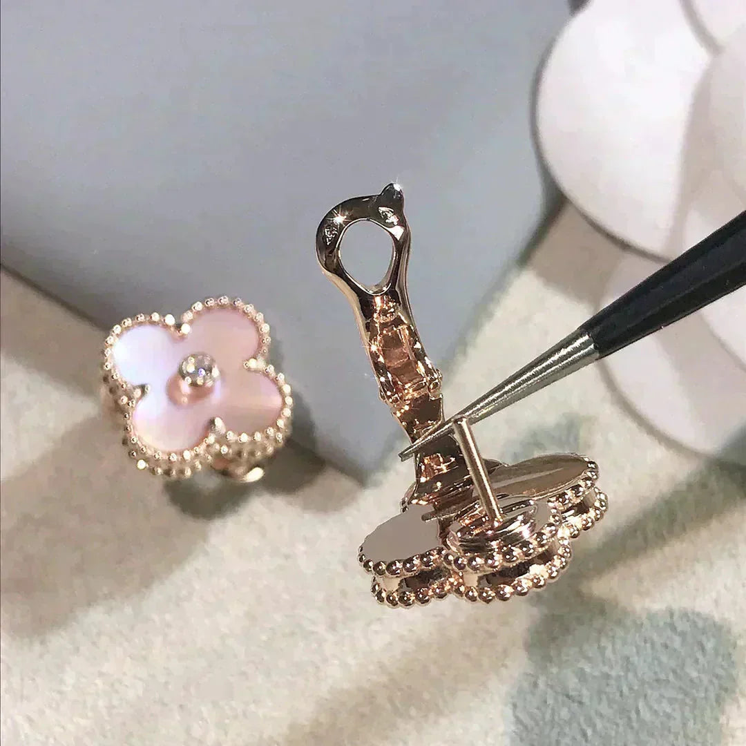 [Polaidi Jewelry]CLOVER MEDIUM 1 MOTIFS  PINK MOP DIAMOND EARRINGS