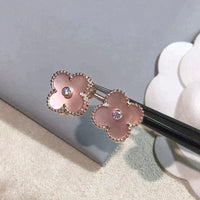 [Perlaura Jewelry ]CLOVER MEDIUM 1 MOTIFS  PINK MOP DIAMOND EARRINGS