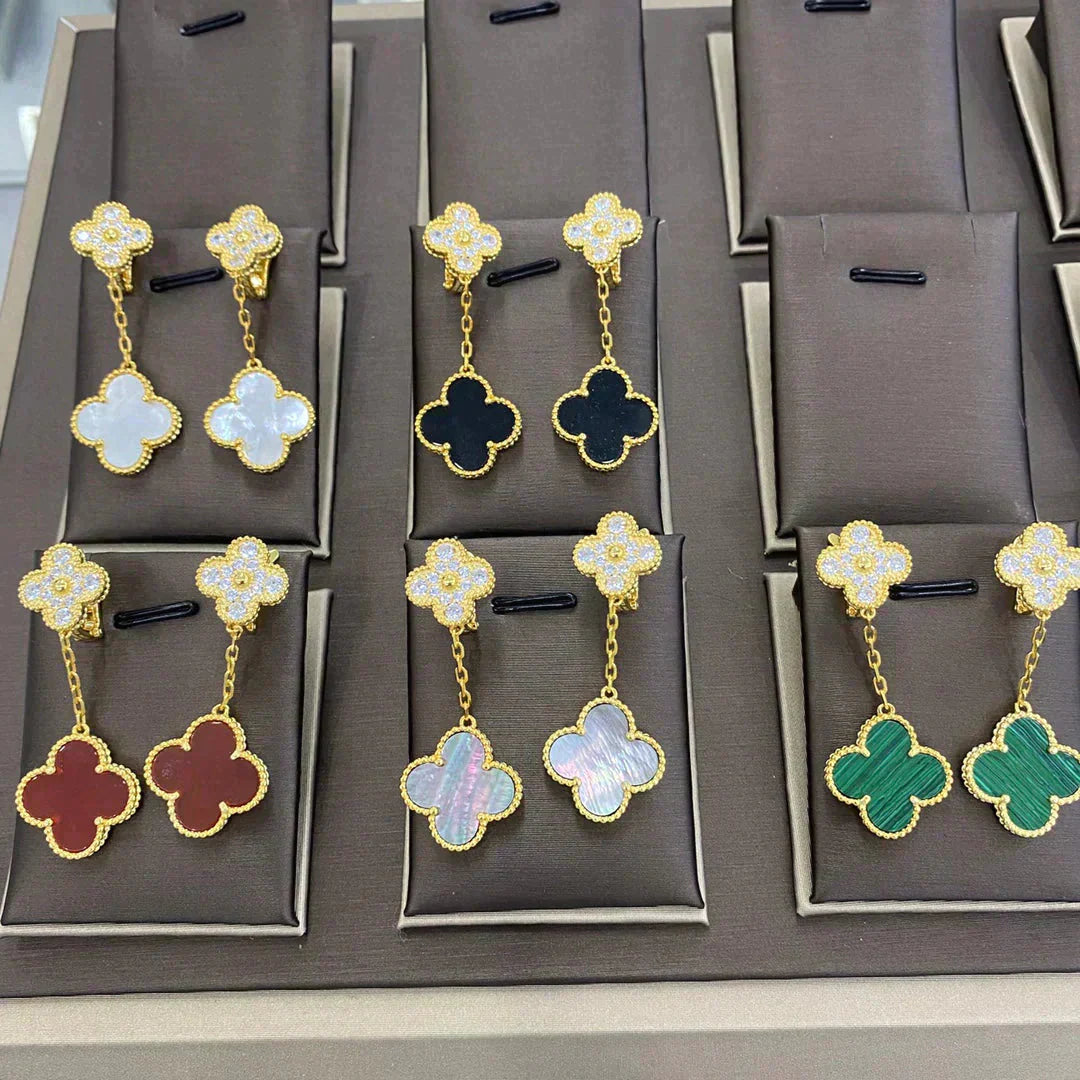 [：Polaidi Jewelry]クローバー 2モチーフ ダイヤモンドピアス（複数選択）