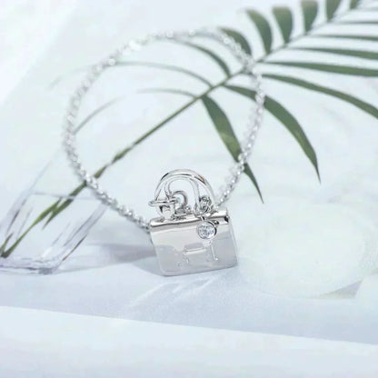 [：Polaidi Jewelry]アミュレットペンダントシルバーネックレス