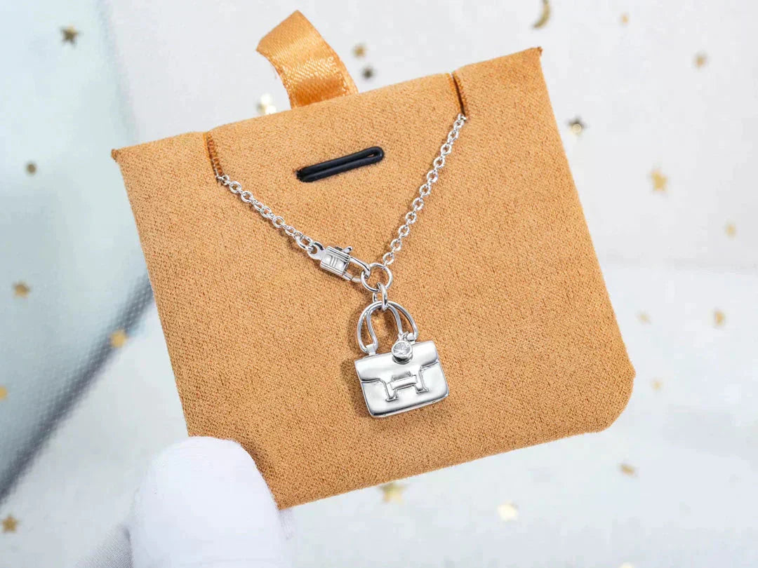 [：Polaidi Jewelry]アミュレットペンダントシルバーネックレス