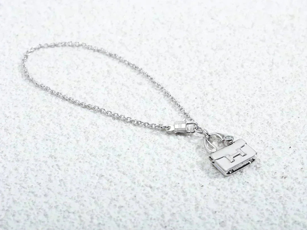 [：Polaidi Jewelry]アミュレットペンダントシルバーネックレス