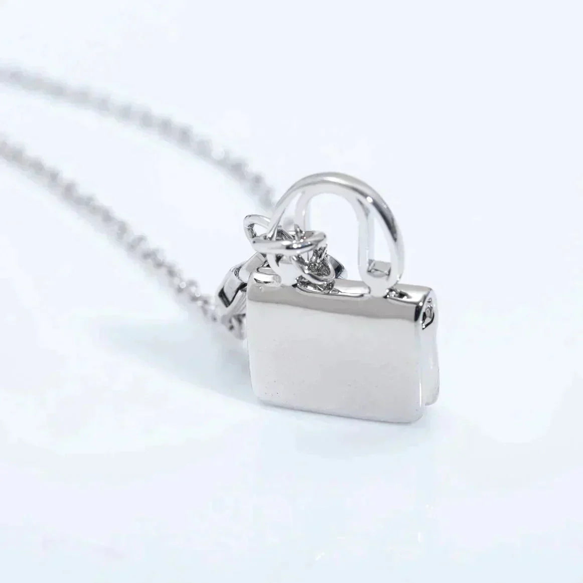 [：Polaidi Jewelry]アミュレットペンダントシルバーネックレス