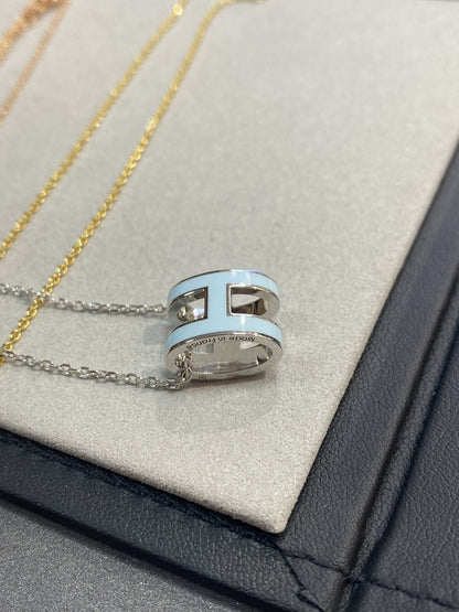 [Polaidi Jewelry]POP H LIGHT BLUE NECKLACE