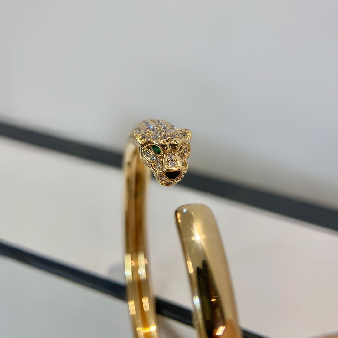 [：Polaidi Jewelry]PANTHERE GOLD DIAMOND OPEN BRACELET