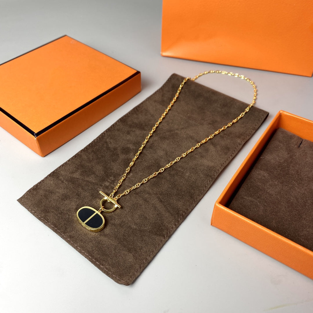[：Polaidi Jewelry]CHAINE VERSO ブラックセラミックネックレス