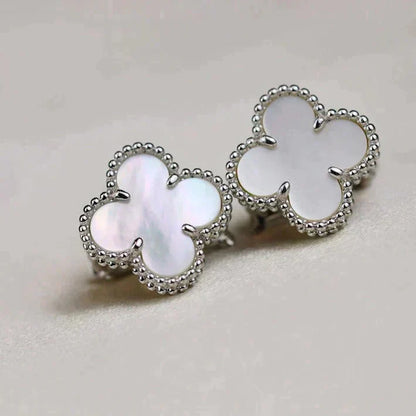 [：Polaidi Jewelry]CLOVER MEDIUM 1 MOTIFS  WHITE MOP EARRINGS SILVER