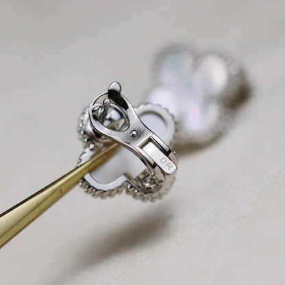 [：Polaidi Jewelry]CLOVER MEDIUM 1 MOTIFS  WHITE MOP EARRINGS SILVER