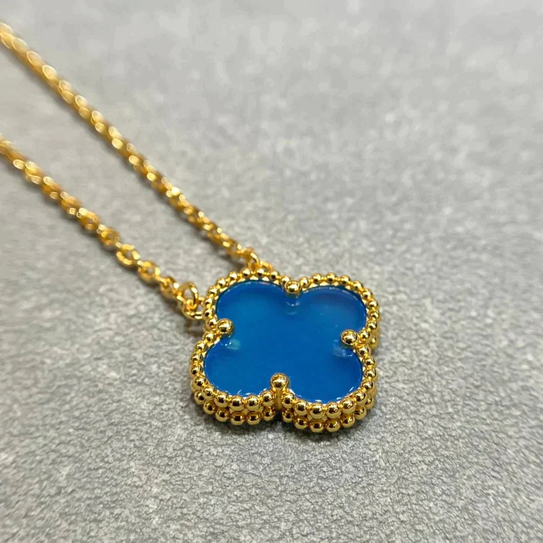 [：Polaidi Jewelry]クローバー 15MM ブルーアゲートネックレス